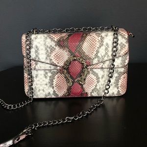 Crossbody bag